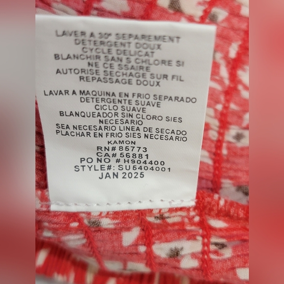 O'Neill Lorna Short Sleeve Floral Smocked Crop Top Size Medium - Picture 8 of 12